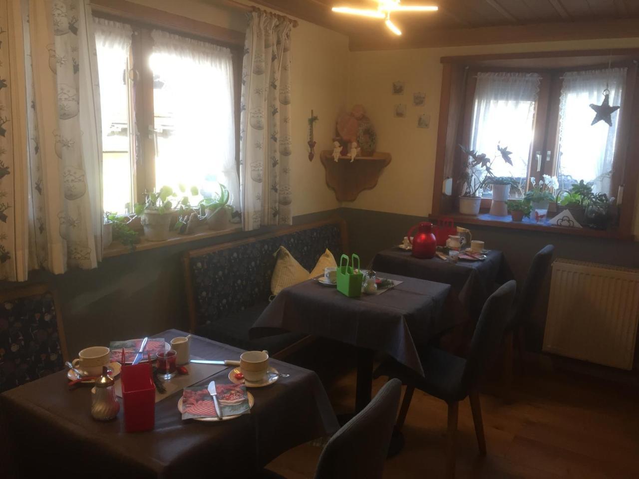 Gaestehaus Christa Obermaiselstein Buitenkant foto